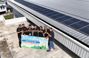 Astra Motor Kaltim 2 Resmikan Penggunaan Sistem Solar PV, Lengkapi Hari Lingkungan Hidup Sedunia 2025